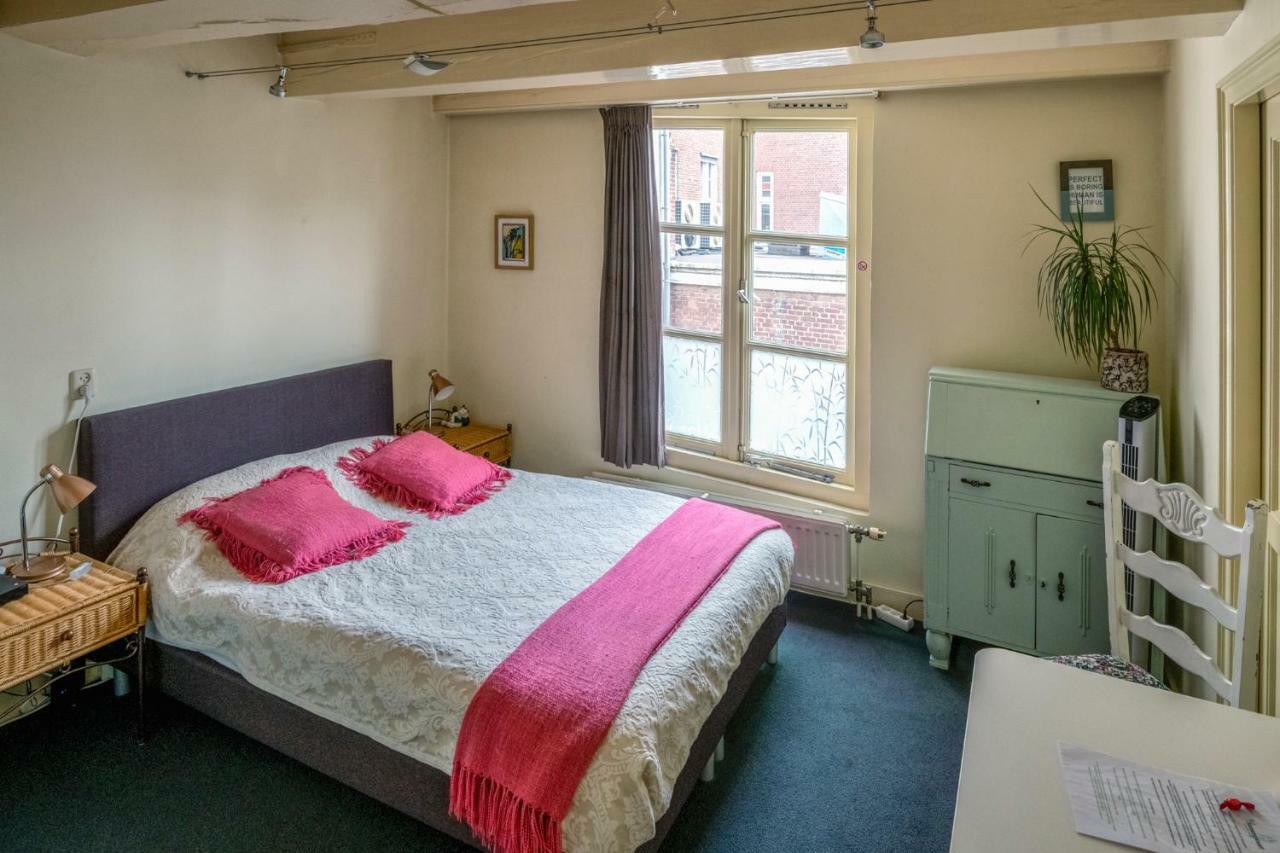 B&B Bij De Sassenpoort Zwolle  Luaran gambar