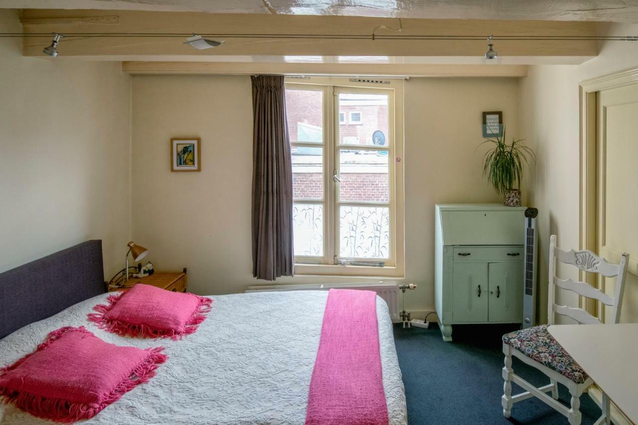 B&B Bij De Sassenpoort Zwolle  Luaran gambar