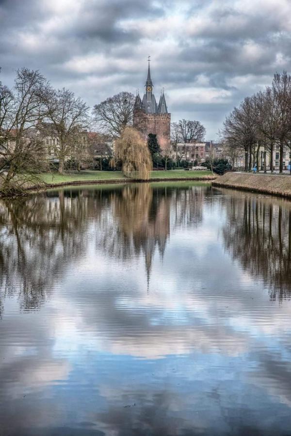 B&B Bij De Sassenpoort Zwolle  Luaran gambar